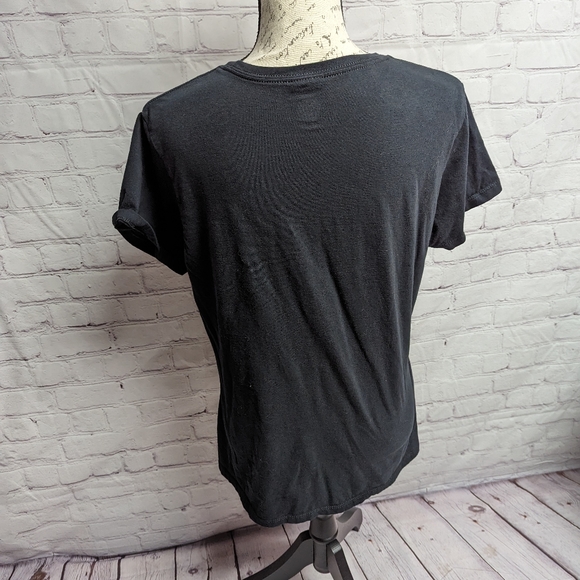 Port and company Barbie graphic T. Large. 583 - Picture 3 of 5